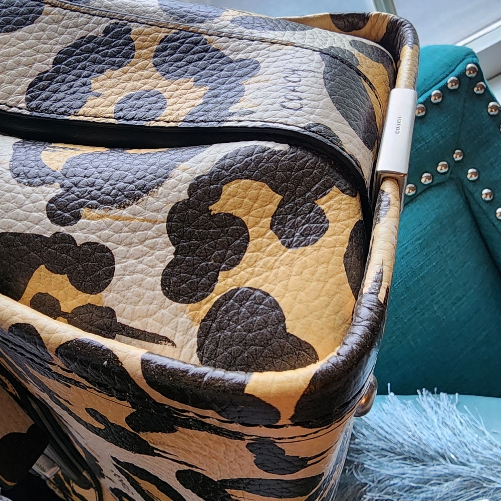 Coach Buster Swagger ORIGINAL LAUNCH & PRINT - Picture 10 of 12